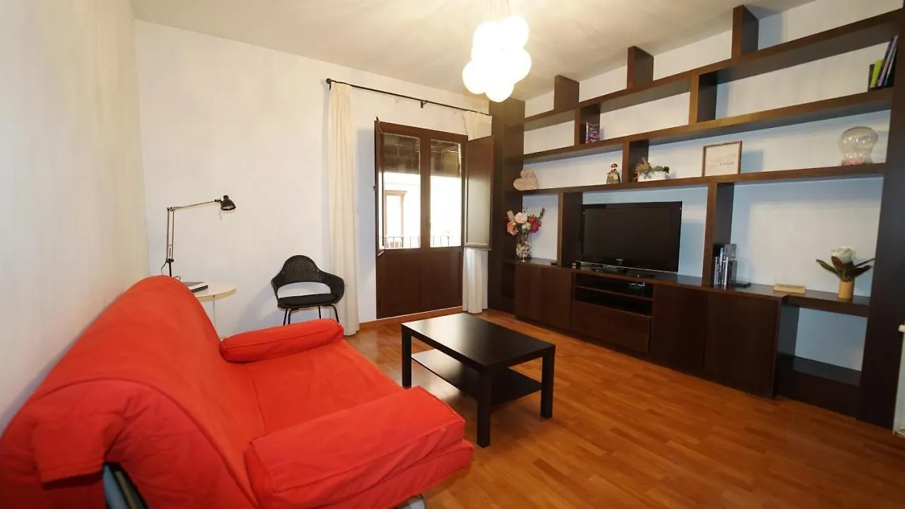 Granada Salvador Apartment 0*,